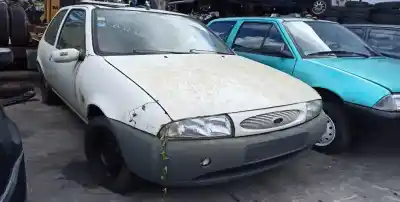 Vehicul casat ford fiesta caixa (jv_) d 1.8 al anului 1998 alimentat 