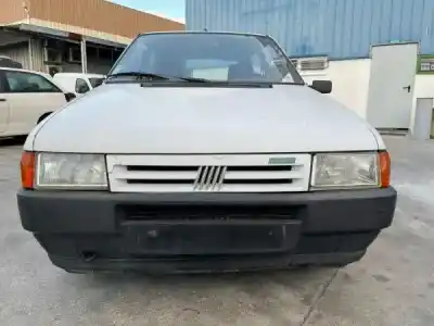 Sloopvoertuig fiat uno (146) 1.0 i.e. pink / 45 i.e. van het jaar 1991 aangedreven 