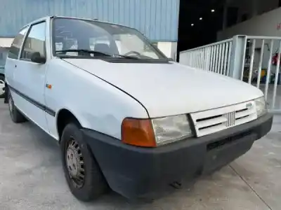 Sloopvoertuig fiat uno (146) 1.0 i.e. pink / 45 i.e. van het jaar 1991 aangedreven 