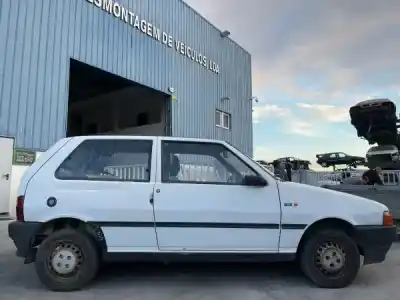 Sloopvoertuig fiat uno (146) 1.0 i.e. pink / 45 i.e. van het jaar 1991 aangedreven 