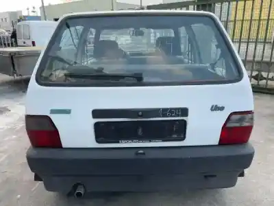 Sloopvoertuig fiat uno (146) 1.0 i.e. pink / 45 i.e. van het jaar 1991 aangedreven 