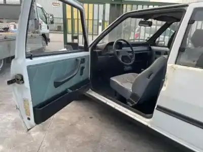 Sloopvoertuig fiat uno (146) 1.0 i.e. pink / 45 i.e. van het jaar 1991 aangedreven 