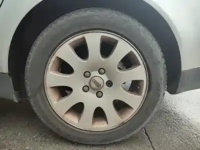 Здавання транспортного засобу audi a6 (4b2, c5) 142 h/390 gasóleo 2000 5p року 2000 потужний 