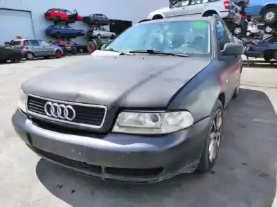 Veículo de Sucata audi a4 b5 avant (8d5) 1.9 tdi do ano 0 alimentado 