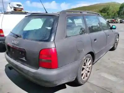 Veículo de Sucata audi a4 b5 avant (8d5) 1.9 tdi do ano 0 alimentado 