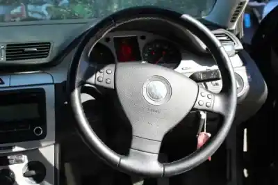 Здавання транспортного засобу volkswagen passat variant (3c5) 1.9 tdi року 2009 потужний 