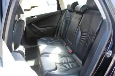 Здавання транспортного засобу volkswagen passat variant (3c5) 1.9 tdi року 2009 потужний 