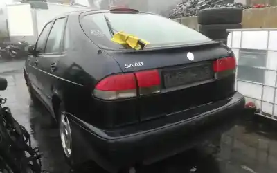 Veículo de Sucata saab 9-3 (ys3d) 2.2 tid do ano 2001 alimentado d223l