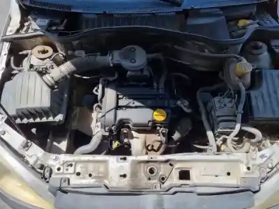 Здавання транспортного засобу opel corsa c (x01) 1.0 (f08. f68) року 0 потужний z 10 xe