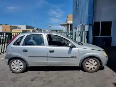 Здавання транспортного засобу opel corsa c (x01) 1.0 (f08. f68) року 0 потужний z 10 xe