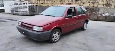Veículo de Sucata fiat tipo hatchback (160_) 1.4 (160.ac) gasolina 5p do ano 1993 alimentado 