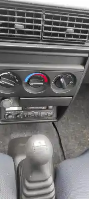 Veículo de Sucata fiat tipo hatchback (160_) 1.4 (160.ac) gasolina 5p do ano 1993 alimentado 