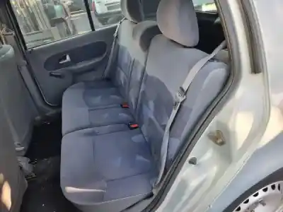 Veicolo di demolizione renault clio ii (bb_, cb_) 1.2 (bb0a bb0f bb10 bb1k bb28 bb2d bb2h cb0a.... dell'anno 0 alimentato d7f 710