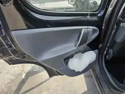 Здавання транспортного засобу citroen c1 (pm_, pn_) 1.0 року 2006 потужний cfa (384f)|cfb (1kr)