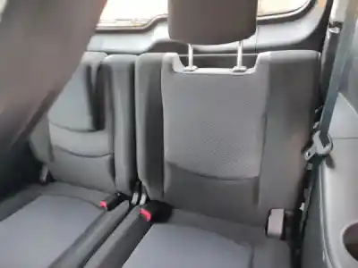 Veículo de Sucata mazda 5 (cr19) 2.0 cd (cr19) do ano 2006 alimentado rf7j