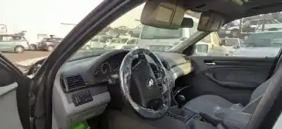 Veículo de Sucata bmw 3 touring (e46) 318 i do ano 2000 alimentado m43 b19 (194e1)