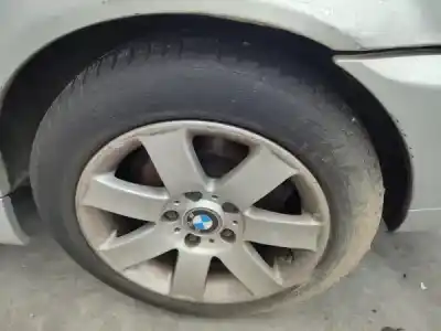 Scrapping Vehicle bmw 3 touring (e46) 320 d of the year 2000 powered m47 d20 (204d1)