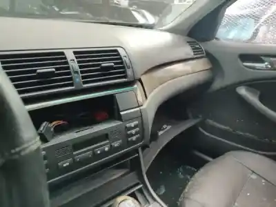 Scrapping Vehicle bmw 3 touring (e46) 320 d of the year 2000 powered m47 d20 (204d1)