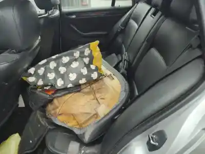 Scrapping Vehicle bmw 3 touring (e46) 320 d of the year 2000 powered m47 d20 (204d1)