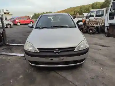 Véhicule à la ferraille opel corsa c (x01) 1.0 (f08, f68) de l'année 2001 alimenté x 10 xe Véhicule à la ferraille opel corsa c (x01) 1.0 (f08, f68) de l'année 2001 alimenté x 10 xe