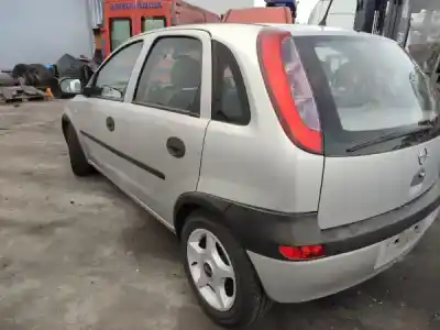 Véhicule à la ferraille opel corsa c (x01) 1.0 (f08, f68) de l'année 2001 alimenté x 10 xe Véhicule à la ferraille opel corsa c (x01) 1.0 (f08, f68) de l'année 2001 alimenté x 10 xe