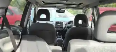 Veículo de Sucata toyota rav4 (a2) 2.0 d-4d 4wd do ano 2005 alimentado 1cd-ftv