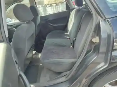 Véhicule à la ferraille ford focus i (daw, dbw) 1.8 turbo di / tddi de l'année 1999 alimenté  Véhicule à la ferraille ford focus i (daw, dbw) 1.8 turbo di / tddi de l'année 1999 alimenté