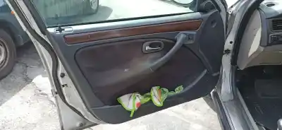 Veicolo di demolizione rover rover 45 (rt) (2000->) 1.4 dell'anno 2003 alimentato 14 k4f