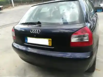 Veículo de Sucata audi a3 (8l1) 122 (bj10_) gasolina 2000 5p do ano 2000 alimentado 