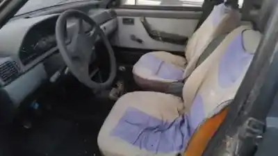 Veículo de Sucata fiat uno (146) 1.0 i.e. pink / 45 i.e. do ano 1993 alimentado 