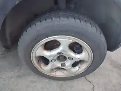 Véhicule à la ferraille ford ka (rb_) 1.3 i de l'année 1997 alimenté 0