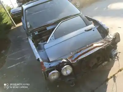 Scrapping Vehicle bmw 3 (e30) 316 i of the year 2000 powered 