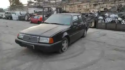 Veículo de Sucata VOLVO 460 (464) 1.7 do ano 1990 alimentado B 18 FT