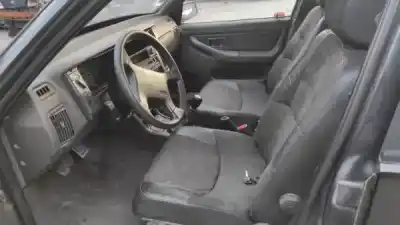 Sloopvoertuig volvo 460 (464) 1.7 van het jaar 1990 aangedreven b 18 ft