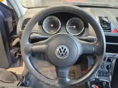 Veicolo di demolizione volkswagen polo (6n2) 1.0 dell'anno 2000 alimentato ald