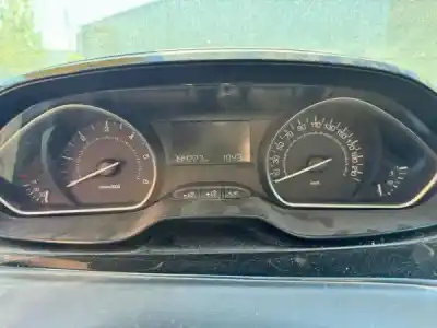 Здавання транспортного засобу peugeot 208 caixa (cr_) 1.6 hdi 92 року 2017 потужний bhw (dv6fe)