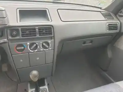 Veicolo di demolizione citroen bx (xb-_) 14 e dell'anno 2006 alimentato 