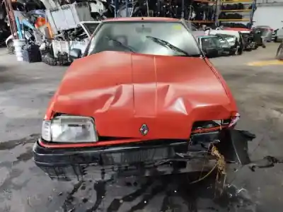 Veículo de Sucata renault   do ano 0 alimentado c1g 730