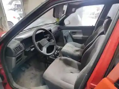 Veículo de Sucata renault   do ano 0 alimentado c1g 730