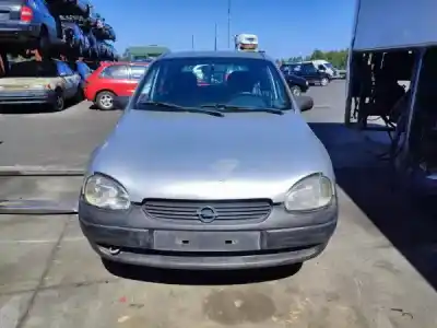 Veículo de Sucata opel corsa b (s93) 1.0 i 12v (f08. f68. m68) do ano 2000 alimentado x 10 xe