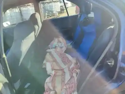 Veículo de Sucata nissan primera berl./ traveller (p10/w10) 2.0 gx berlina (a.e) [2.0 ltr. - 55 kw diesel] do ano 0 alimentado cd20