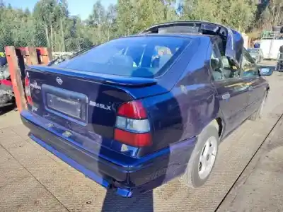 Veículo de Sucata nissan primera berl./ traveller (p10/w10) 2.0 gx berlina (a.e) [2.0 ltr. - 55 kw diesel] do ano 0 alimentado cd20