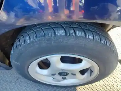 Veículo de Sucata nissan primera berl./ traveller (p10/w10) 2.0 gx berlina (a.e) [2.0 ltr. - 55 kw diesel] do ano 0 alimentado cd20