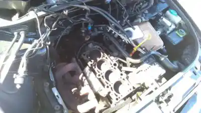 Veicolo di demolizione audi a4 b5 (8d2) 1.8 t dell'anno 1995 alimentato  Veicolo di demolizione audi a4 b5 (8d2) 1.8 t dell'anno 1995 alimentato