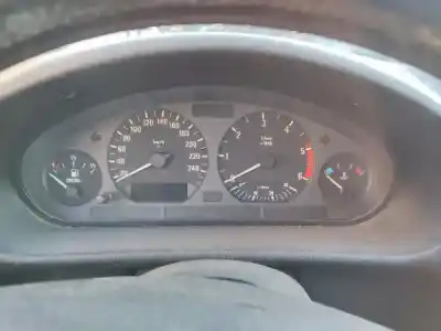 Veículo de Sucata bmw 3 touring (e36) 318 tds do ano 1996 alimentado m41 d17 (174t1)