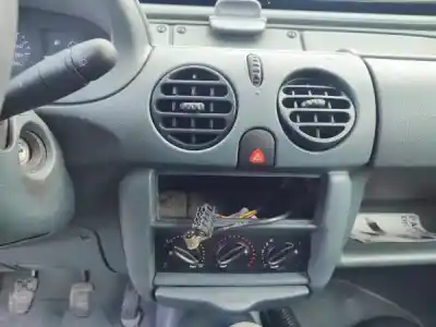 Здавання транспортного засобу renault kangoo express (fc0/1_) d 65 1.9 (fc0e fc02 fc0j fc0n) року 1998 потужний f8q 662