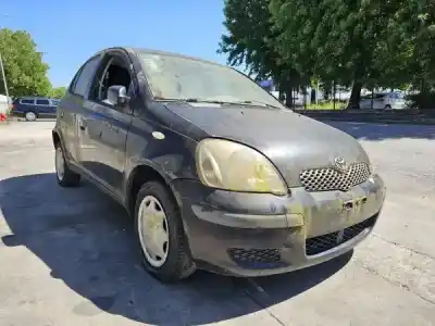 Veículo de Sucata toyota yaris (_p1_) 1.0 (scp10_) do ano 2004 alimentado 1sz-fe