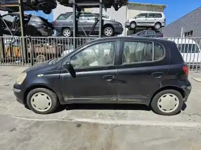 Veículo de Sucata toyota yaris (_p1_) 1.0 (scp10_) do ano 2004 alimentado 1sz-fe
