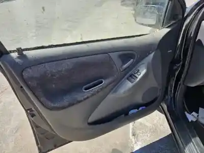 Veículo de Sucata toyota yaris (_p1_) 1.0 (scp10_) do ano 2004 alimentado 1sz-fe