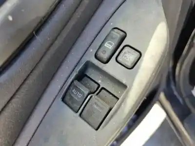 Veículo de Sucata toyota yaris (_p1_) 1.0 (scp10_) do ano 2004 alimentado 1sz-fe